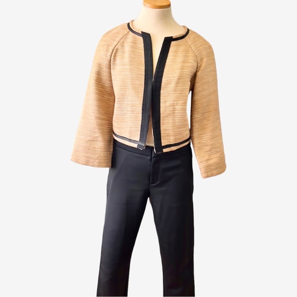 D&G Dolce and Gabbana Gold Metallic Tweed Cropped Blazer Jacket, IT 40 US 4 - Picture 7 of 16
